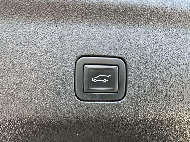 used 2021 Cadillac Escalade car, priced at $67,972