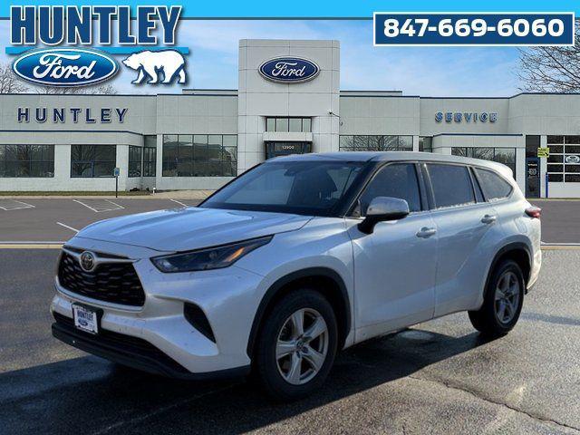 used 2022 Toyota Highlander car, priced at $28,372