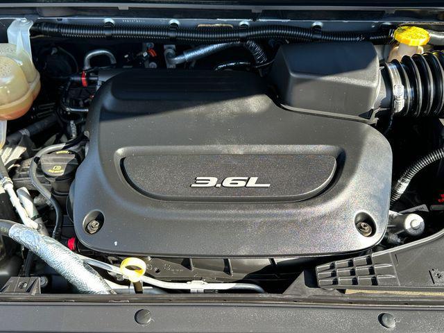 used 2018 Chrysler Pacifica car, priced at $14,444