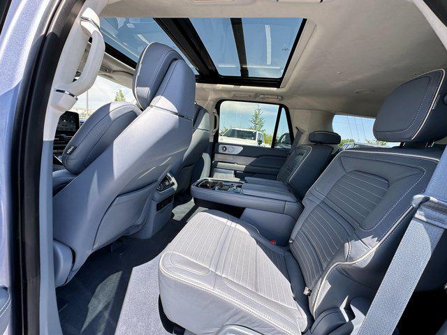 used 2020 Lincoln Navigator car, priced at $50,972
