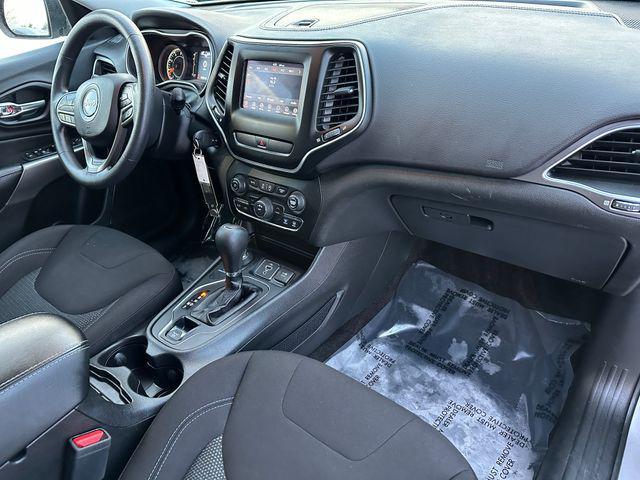 used 2019 Jeep Cherokee car, priced at $12,972