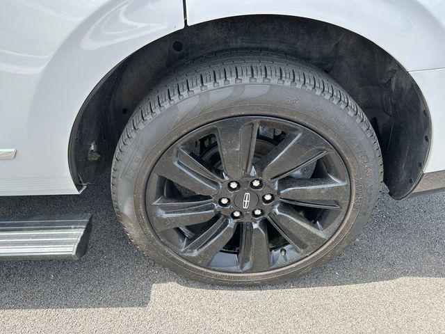 used 2024 Lincoln Navigator car, priced at $59,888