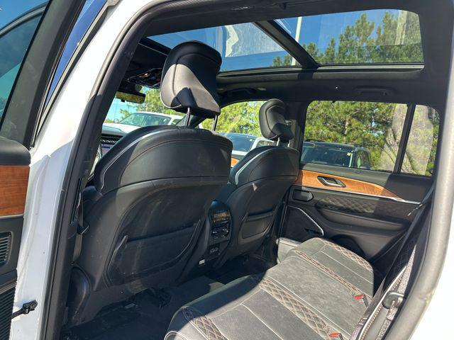 used 2022 Jeep Grand Cherokee car, priced at $38,333