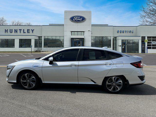 used 2018 Honda Clarity Plug-In Hybrid car, priced at $15,887