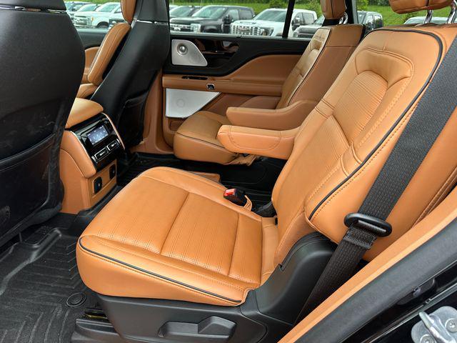 used 2023 Lincoln Aviator car, priced at $56,972