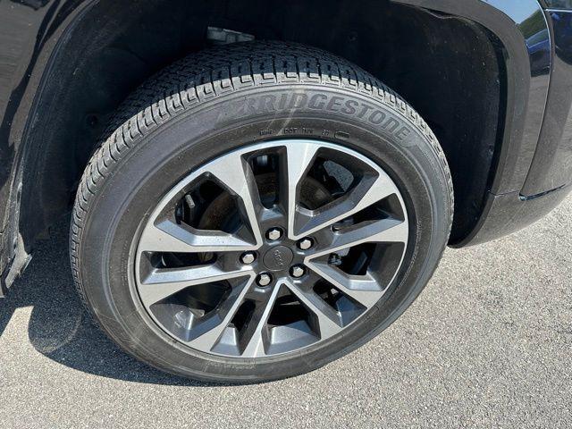 used 2022 Jeep Grand Cherokee car, priced at $35,888