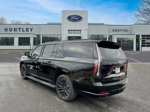 used 2022 Cadillac Escalade ESV car, priced at $76,972