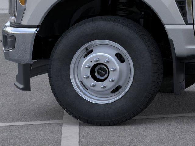 new 2024 Ford F-350 car, priced at $66,416
