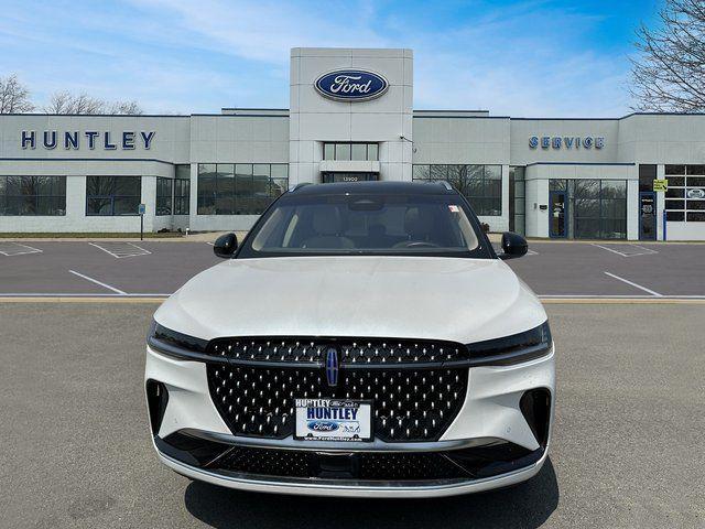 used 2024 Lincoln Nautilus car, priced at $44,888