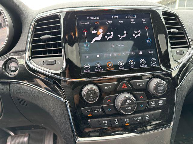 used 2021 Jeep Grand Cherokee car, priced at $23,472