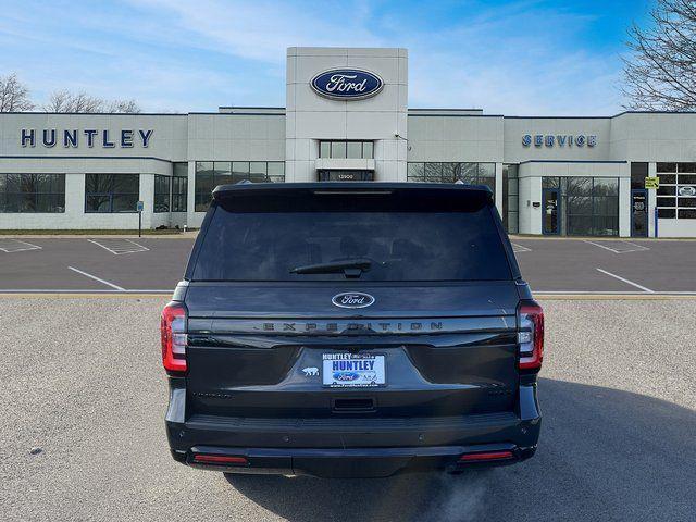 used 2022 Ford Expedition car, priced at $50,372