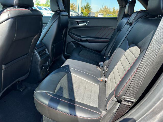 used 2024 Ford Edge car, priced at $25,222