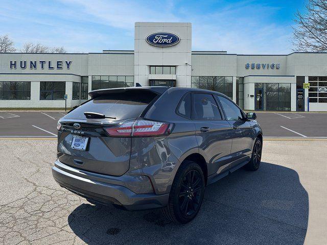 used 2024 Ford Edge car, priced at $25,222