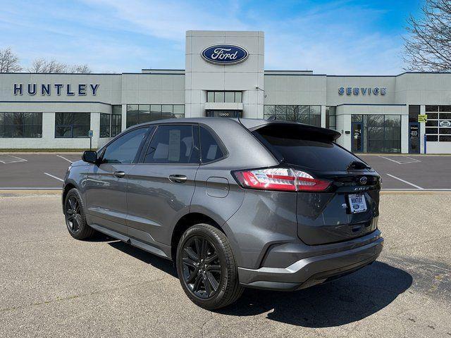 used 2024 Ford Edge car, priced at $25,222