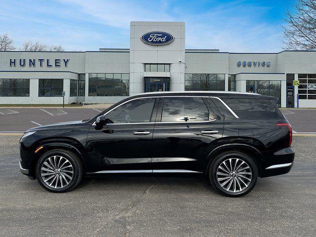used 2023 Hyundai Palisade car, priced at $35,444