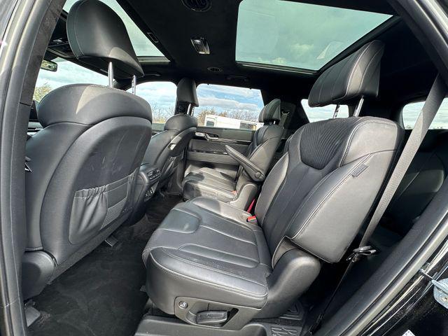 used 2023 Hyundai Palisade car, priced at $35,444