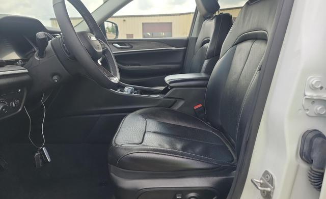 used 2022 Jeep Grand Cherokee 4xe car, priced at $26,888