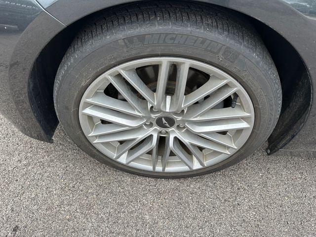 used 2021 Genesis G70 car, priced at $22,333