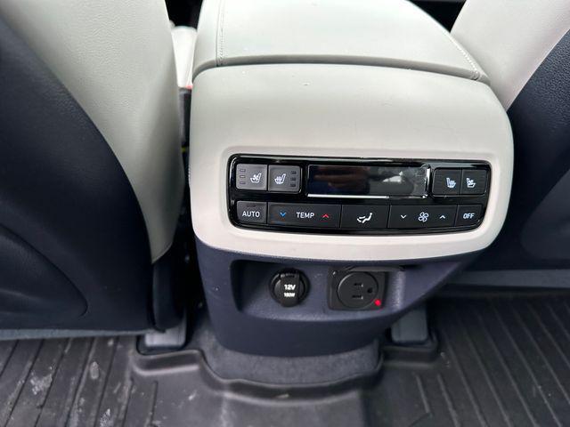 used 2024 Hyundai Palisade car, priced at $44,472