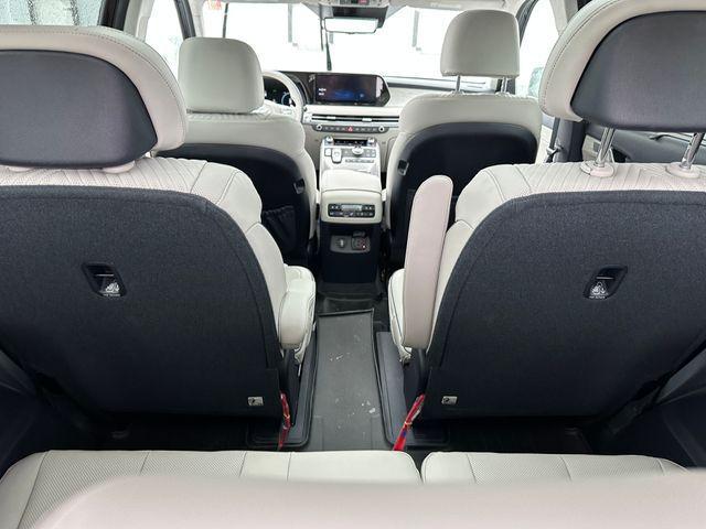 used 2024 Hyundai Palisade car, priced at $44,472