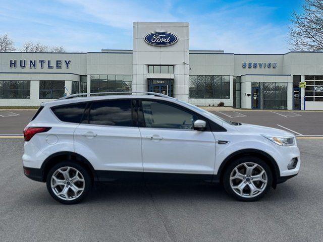 used 2019 Ford Escape car, priced at $12,996
