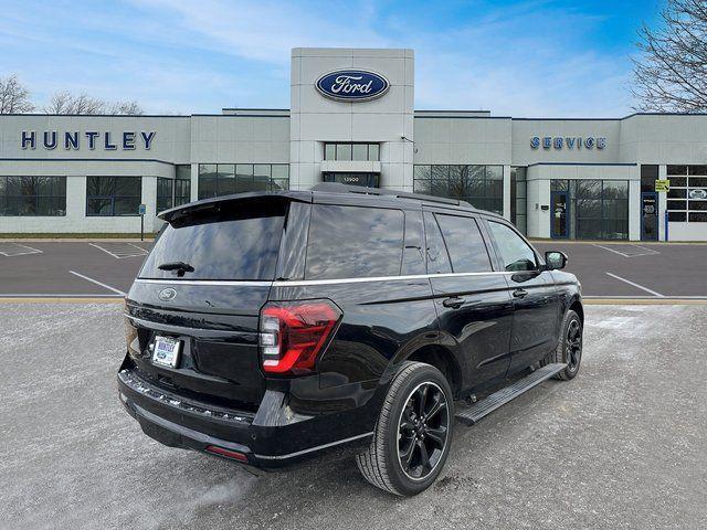 used 2022 Ford Expedition car, priced at $51,372