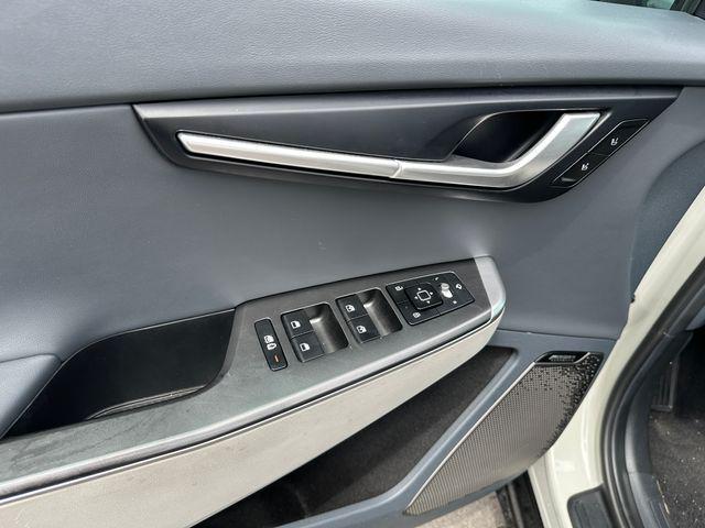 used 2022 Kia EV6 car, priced at $23,333