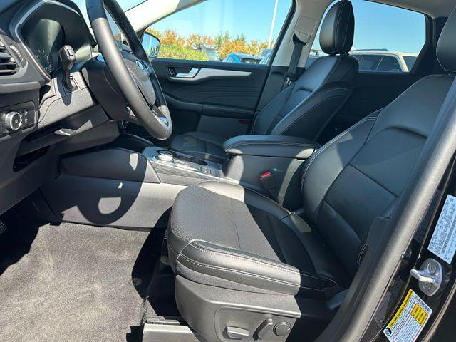 used 2022 Ford Escape car, priced at $21,444
