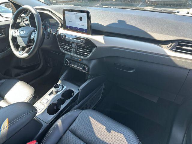 used 2022 Ford Escape car, priced at $21,444