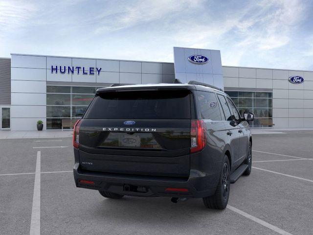 new 2025 Ford Expedition car, priced at $73,040