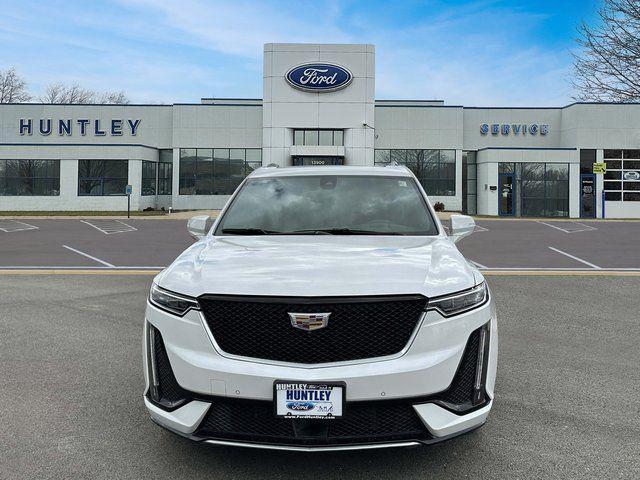 used 2022 Cadillac XT6 car, priced at $36,972