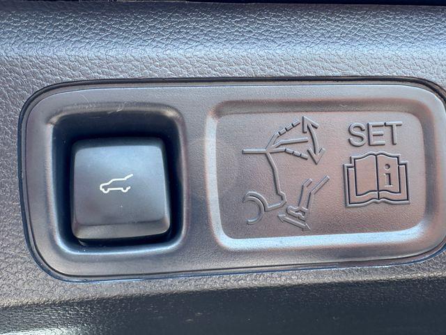 used 2024 Ford Expedition car, priced at $56,888