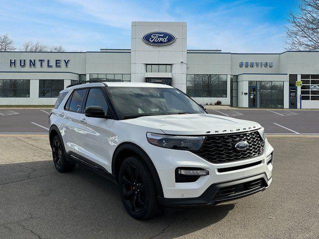 used 2023 Ford Explorer car, priced at $39,372