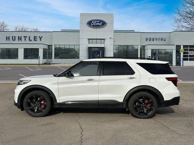 used 2023 Ford Explorer car, priced at $39,372