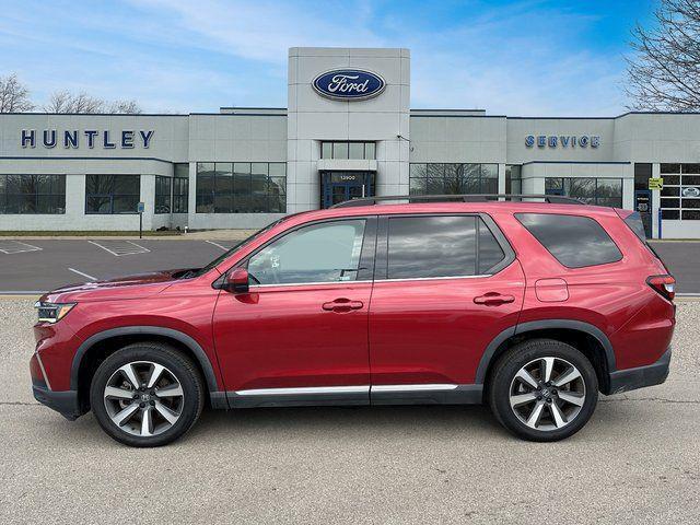 used 2023 Honda Pilot car, priced at $35,997