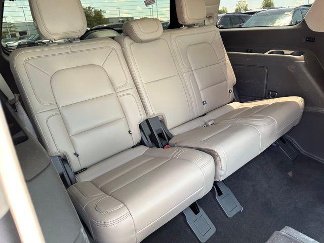 used 2022 Lincoln Navigator car, priced at $56,472