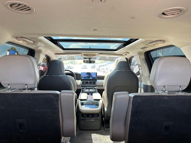 used 2022 Lincoln Navigator car, priced at $56,472