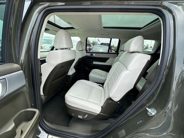 used 2024 Hyundai Santa Fe car, priced at $33,888