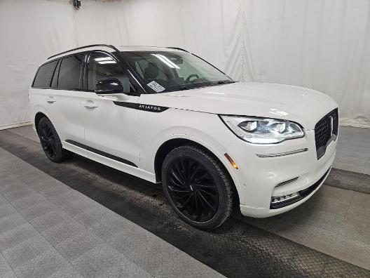 used 2022 Lincoln Aviator car, priced at $42,888