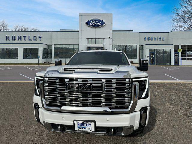 used 2024 GMC Sierra 2500 car, priced at $63,777