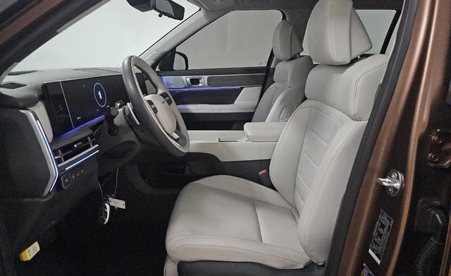 used 2024 Hyundai SANTA FE HEV car, priced at $36,888