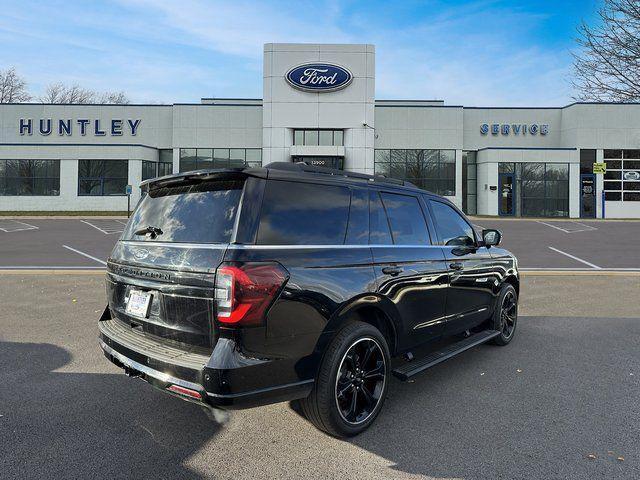 used 2022 Ford Expedition car, priced at $47,777