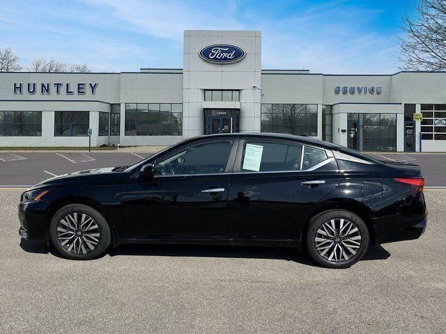 used 2024 Nissan Altima car, priced at $23,222