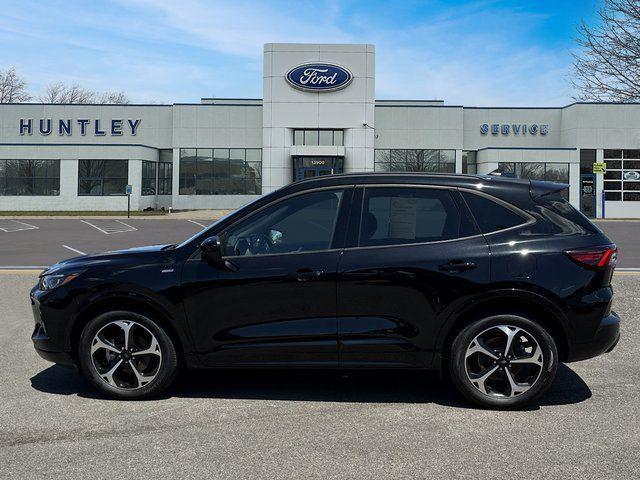 used 2023 Ford Escape car, priced at $27,472