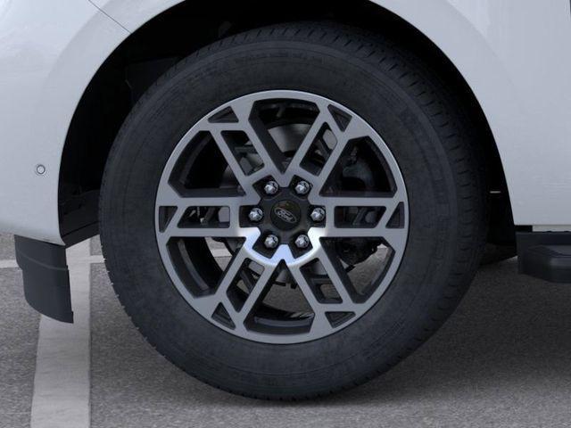 new 2025 Ford Expedition car, priced at $72,505