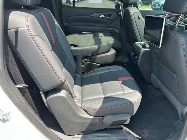 used 2024 Chevrolet Traverse car, priced at $51,888