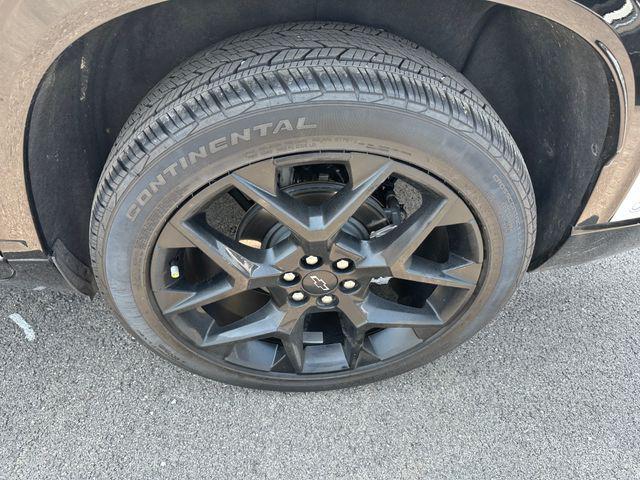used 2024 Chevrolet Traverse car, priced at $51,888