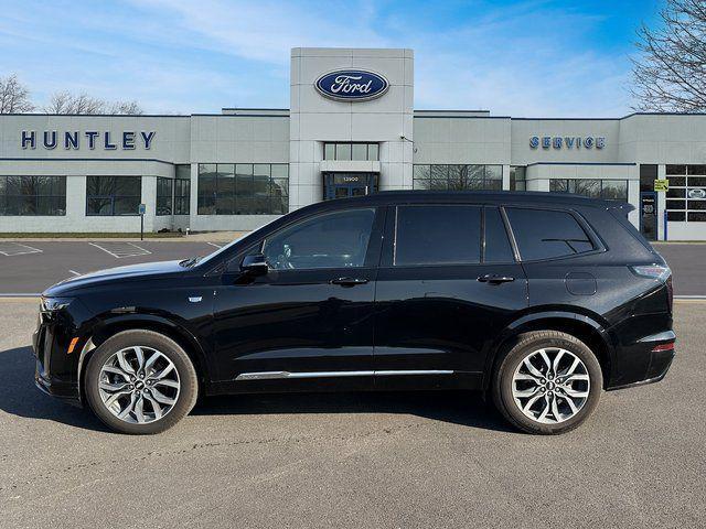 used 2021 Cadillac XT6 car, priced at $38,996