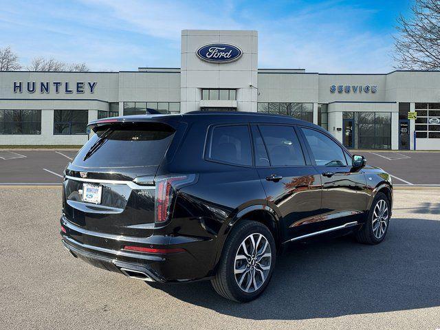 used 2021 Cadillac XT6 car, priced at $38,996