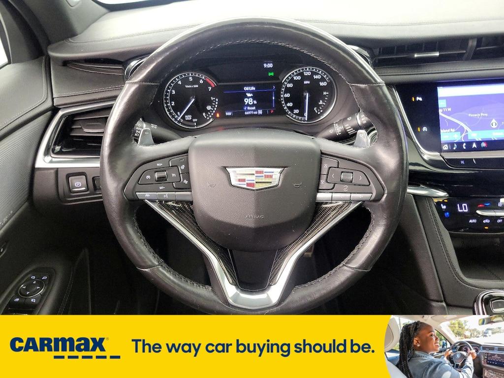 used 2020 Cadillac XT6 car, priced at $30,998